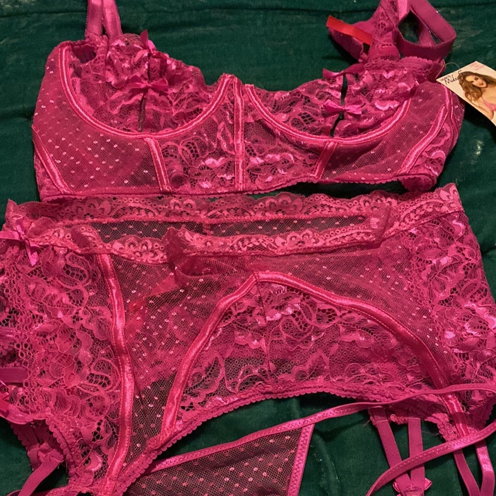 NWT LINGERIE 1x/2x